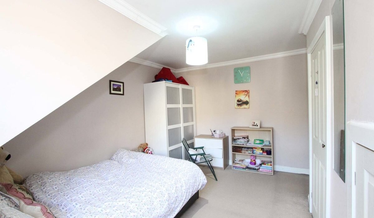 3-Bed House — Fraser Road, Aberdeen, AB25
