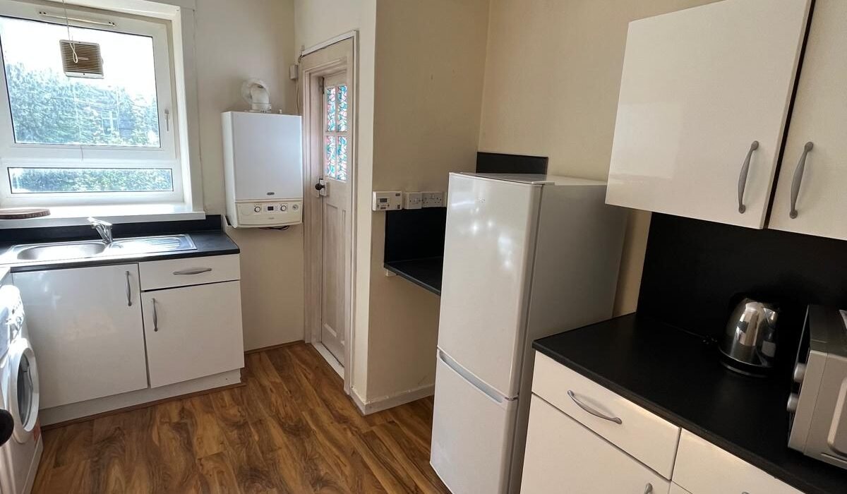 2-Bed Flat — Short Loanings, Aberdeen, AB25